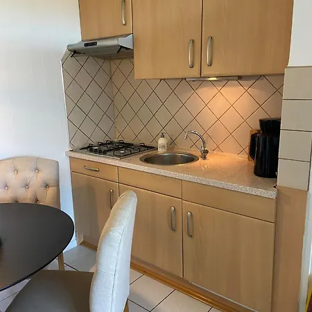 Sfeervol En Gezellig Gelegen Op Texel Apartmán